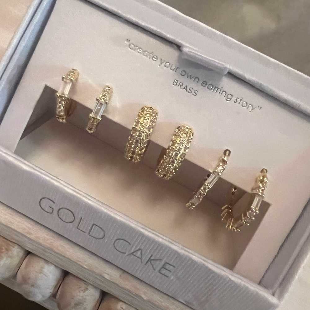 ⚡️Gold Cake 3 Hoop Earring Set - Picture 4 of 4